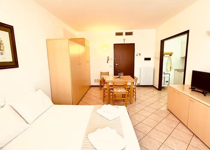 Ca Luigia Апартаменты Бардолино